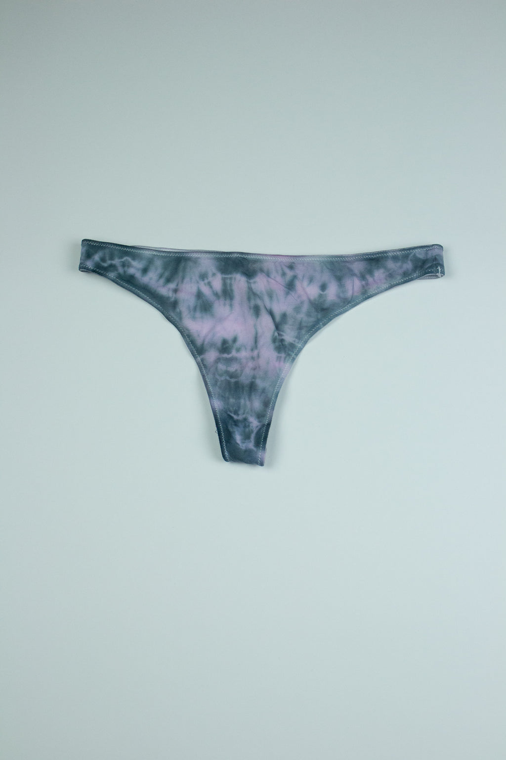 F016